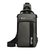 Bolsa de Ombro Masculina  Versátil com Suporte USB | Impermeável