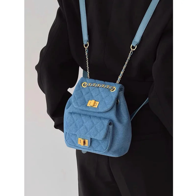 Mini Mochila Retrô Alças Com Correntaria Design Pequeno Casual