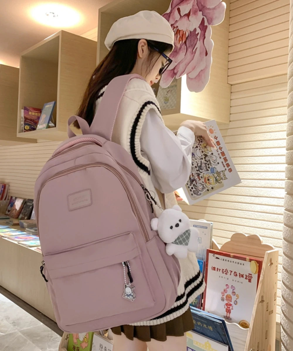 Mochila Escolar Feminina | Design Moderno Monocromática