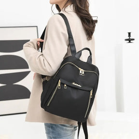 Mochila Feminina Monocromática Alta Capacidade Beleza e Conforto