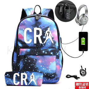 Kit Escolar CR7: Mochila com Entrada de Fone de Ouvido e USB + Estojo
