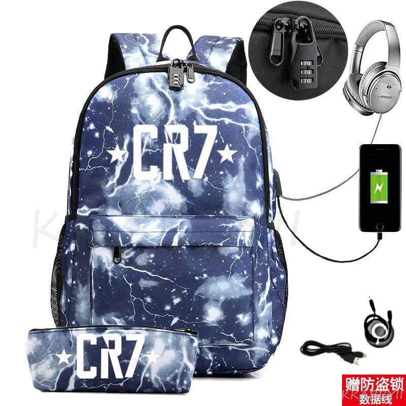 Kit Escolar CR7: Mochila com Entrada de Fone de Ouvido e USB + Estojo