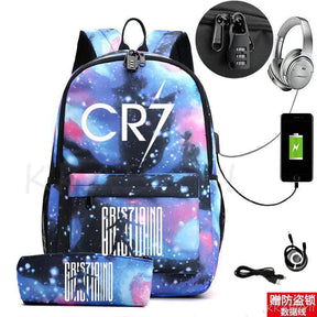 Kit Escolar CR7: Mochila com Entrada de Fone de Ouvido e USB + Estojo