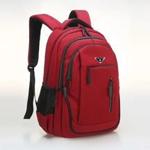 Mochila Masculina Moderna com Porta USB e Fone